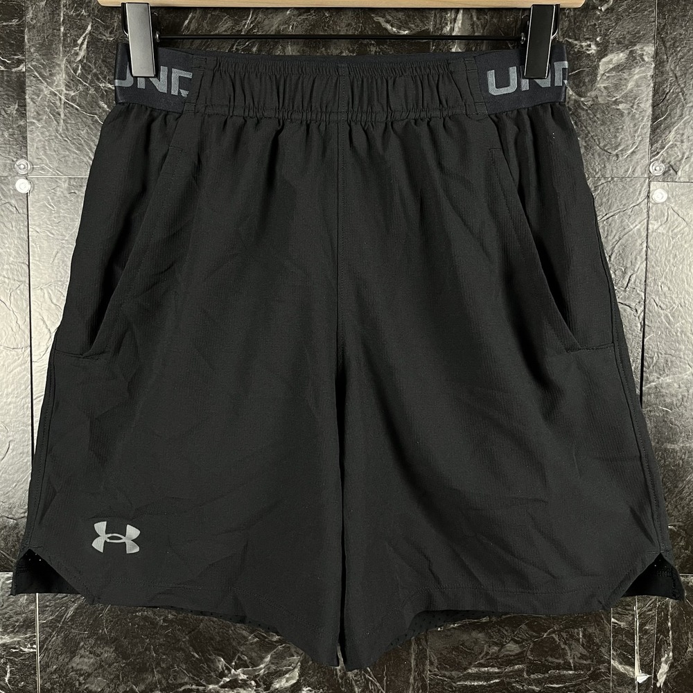 Under Armour Men's Black Running Train Shorts Small